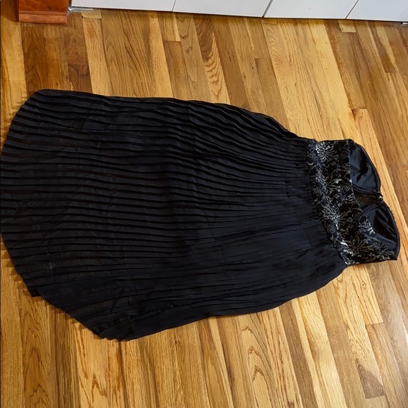 Dots - High Low Lace Dress - L - Picture 5 of 8